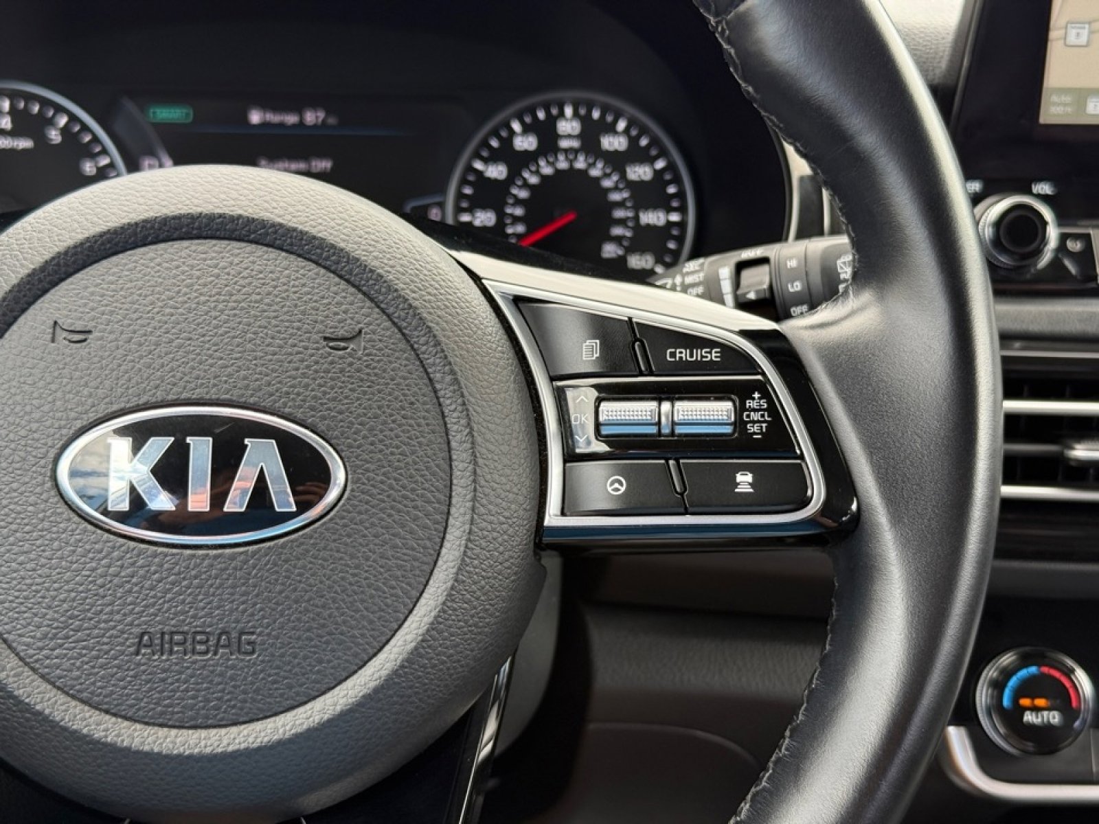 Used 2021 Kia Seltos SX image 25