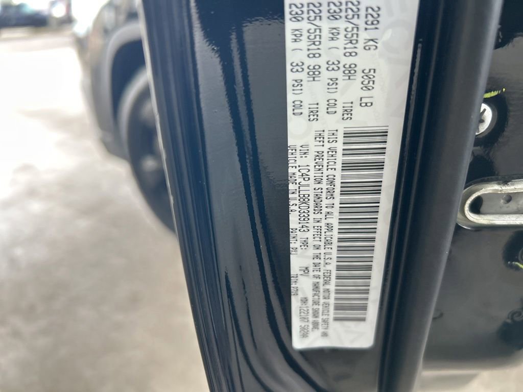 Used 2019 Jeep Cherokee Altitude image 40