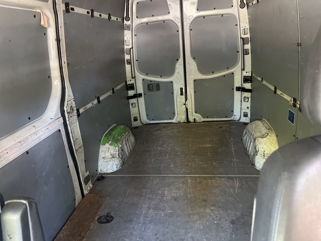 Used 2017 Mercedes-Benz Sprinter 2500 image 5
