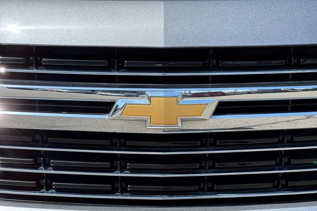 Used 2022 Chevrolet Suburban LT AWD/4WD image 48