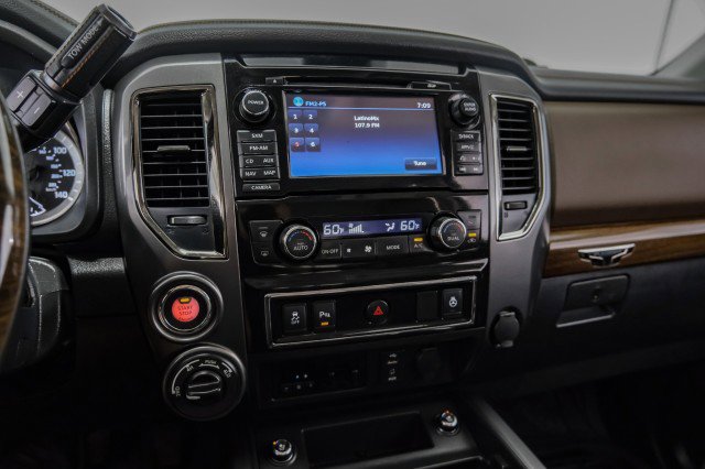 Used 2016 Nissan Titan Platinum Reserve AWD/4WD image 23