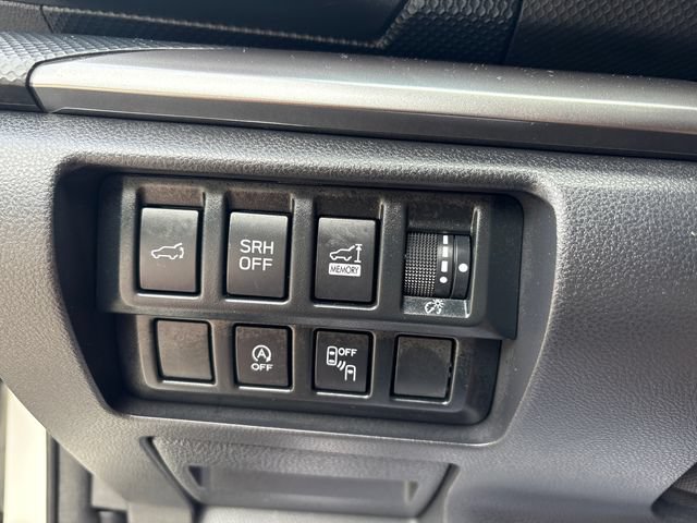 Certified 2023 Subaru Forester Premium AWD/4WD image 27