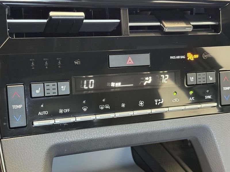 Used 2020 Toyota Avalon Limited w/ Advanced Safety Package FWD image 25