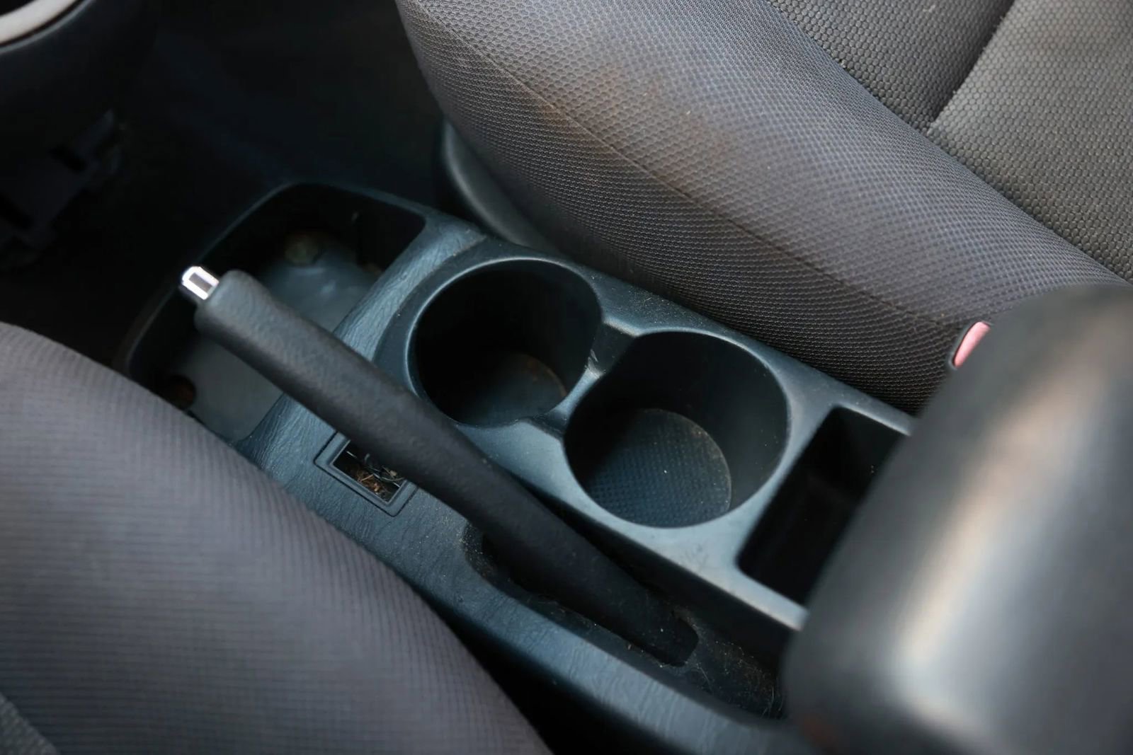 Used 2003 Toyota Matrix XR FWD image 34