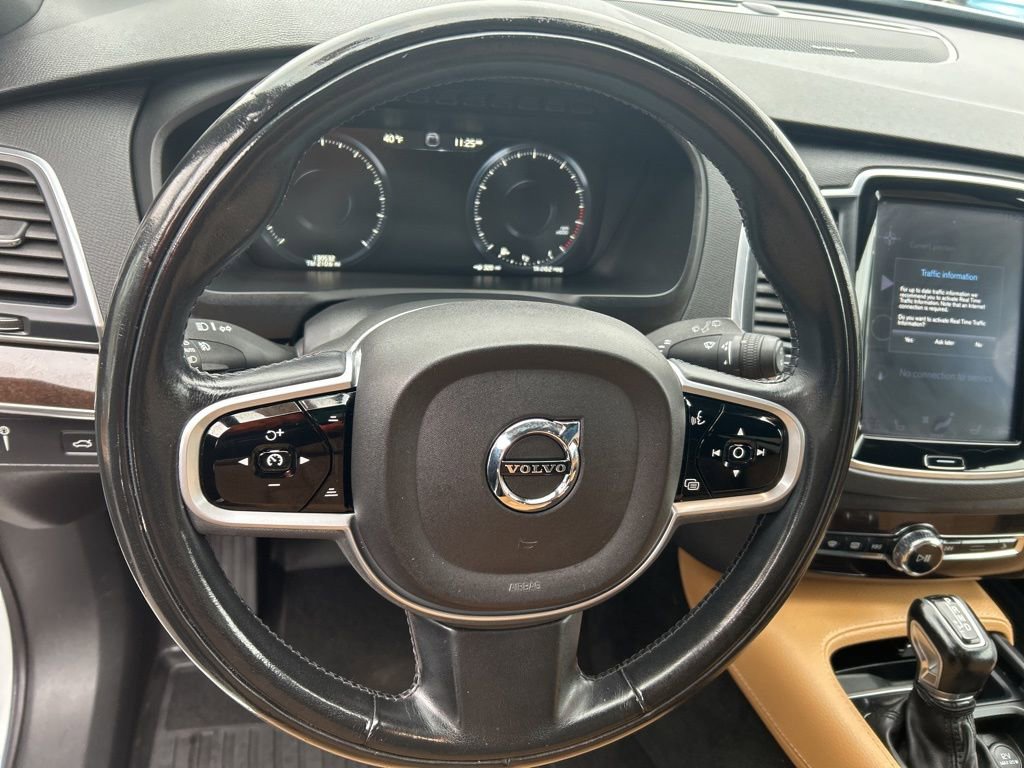 Used 2019 Volvo XC90 T6 Momentum w/ Advanced Package image 11