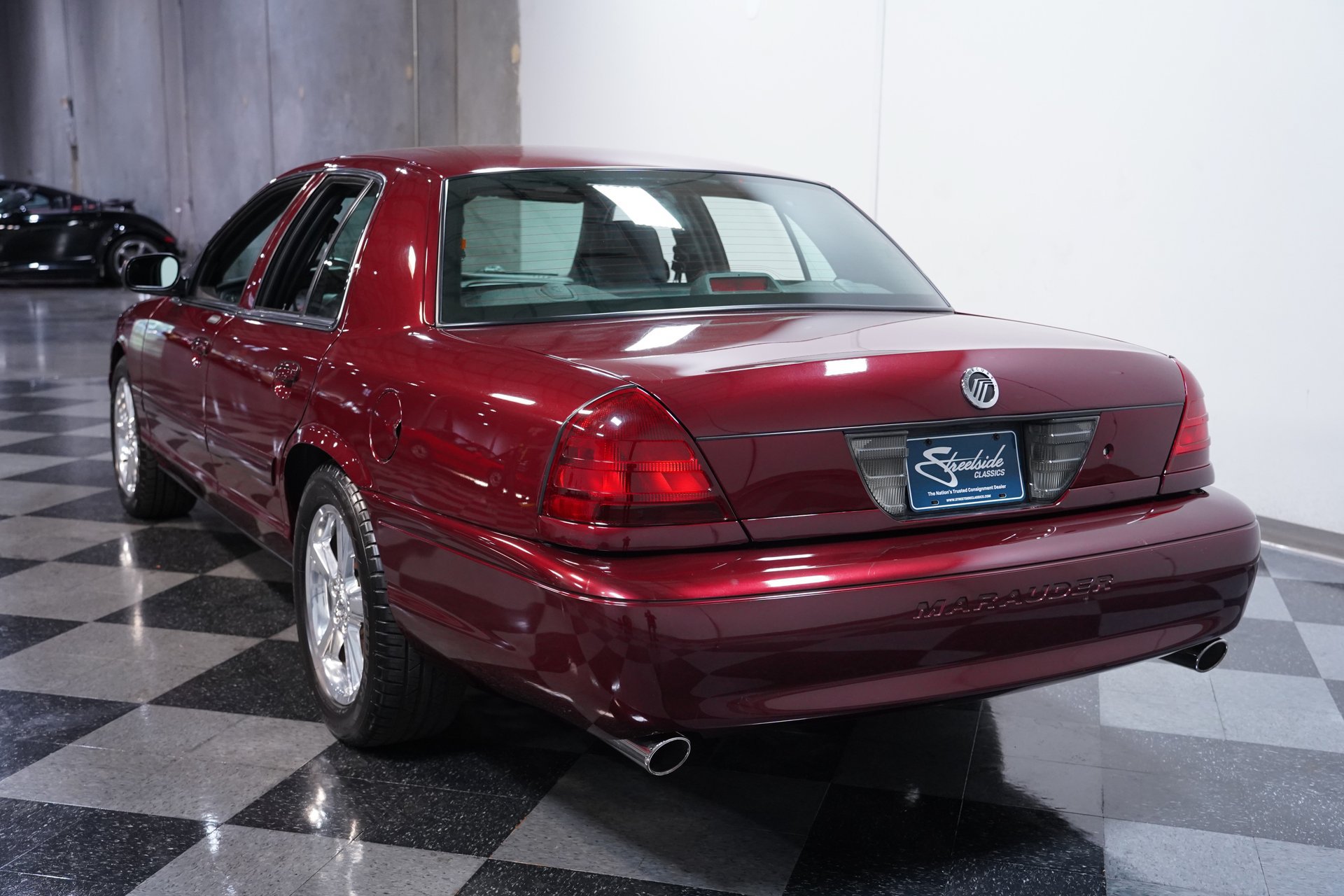 Used 2004 Mercury Marauder RWD image 8