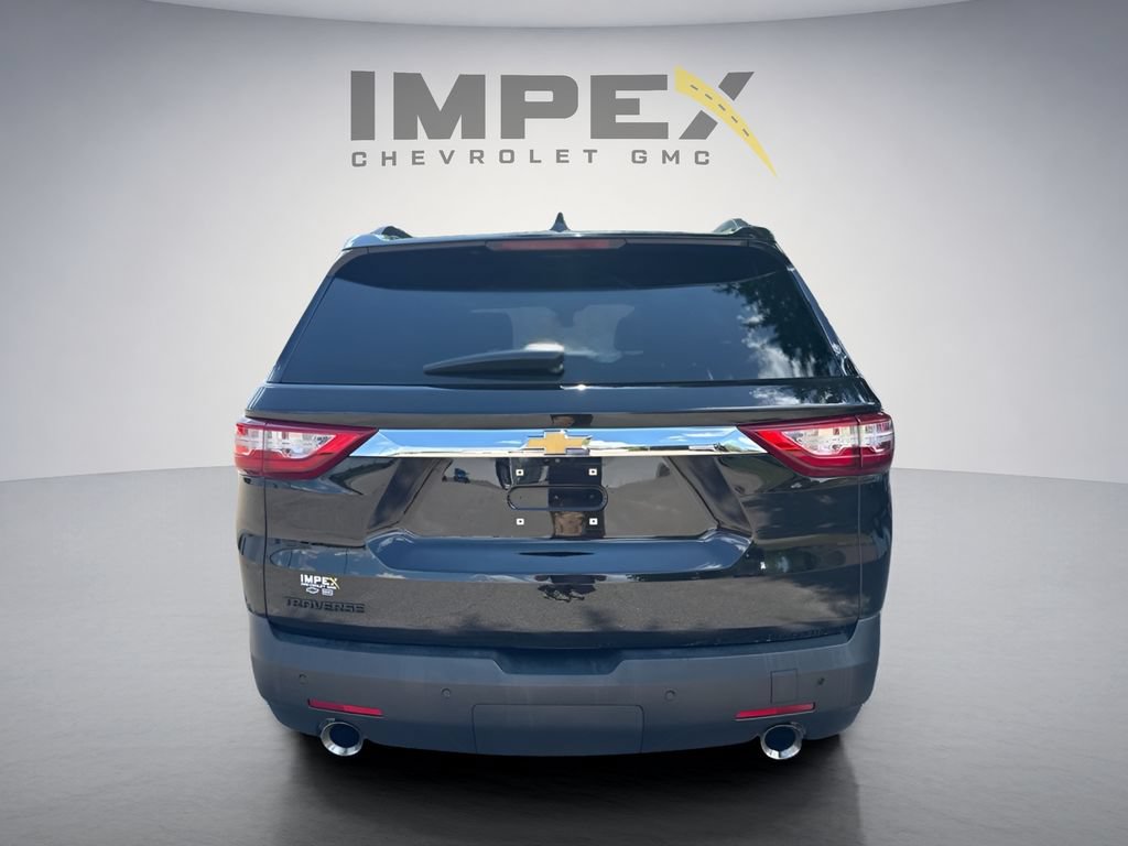 Used 2019 Chevrolet Traverse LT w/ LT Premium Package AWD/4WD image 4