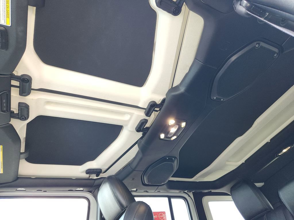 Used 2021 Jeep Wrangler Unlimited Rubicon w/ Xtreme Recon 35" Tire Package image 16