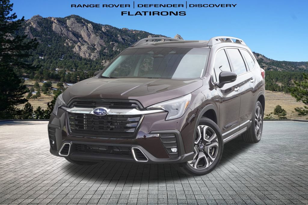 Used 2024 Subaru Ascent Touring image 1