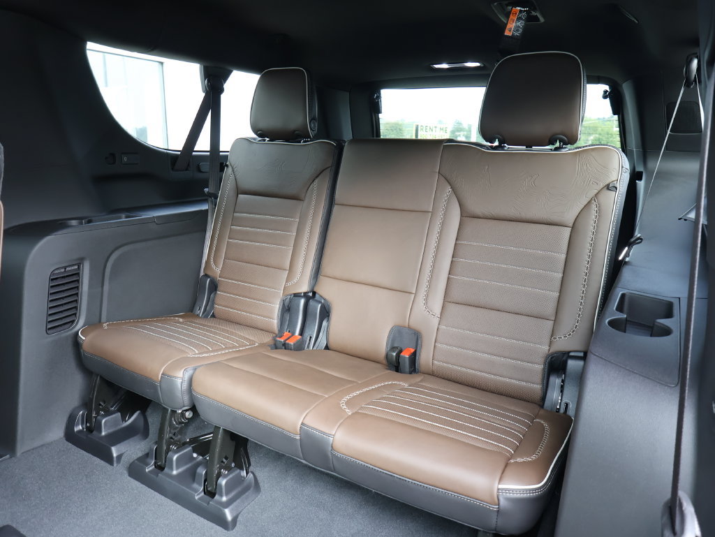 New 2026 GMC Yukon XL Denali Ultimate AWD/4WD image 31