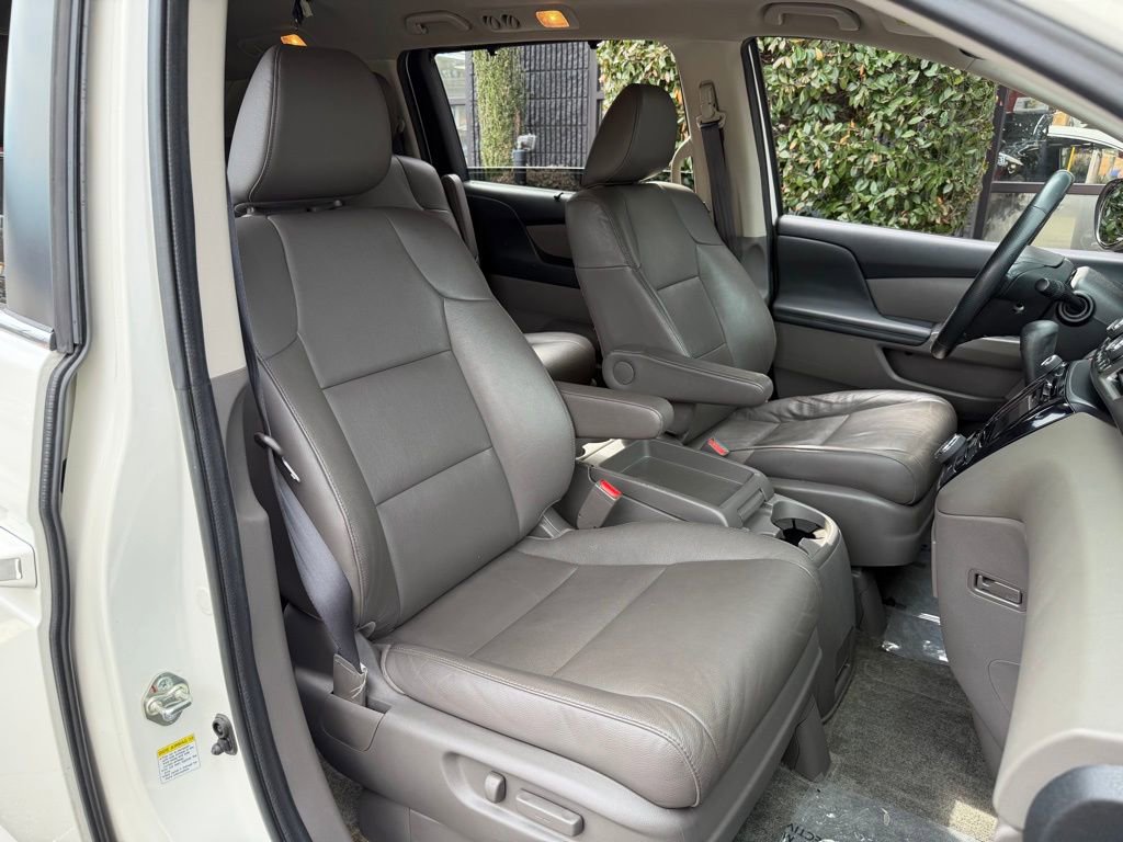 Used 2016 Honda Odyssey EX-L image 36