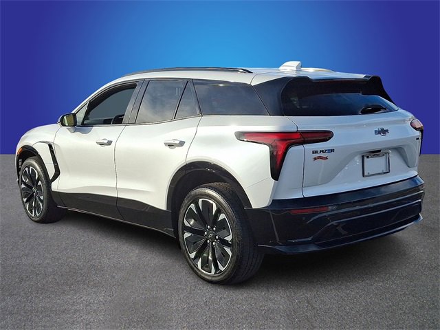 Used 2024 Chevrolet Blazer EV RS image 6