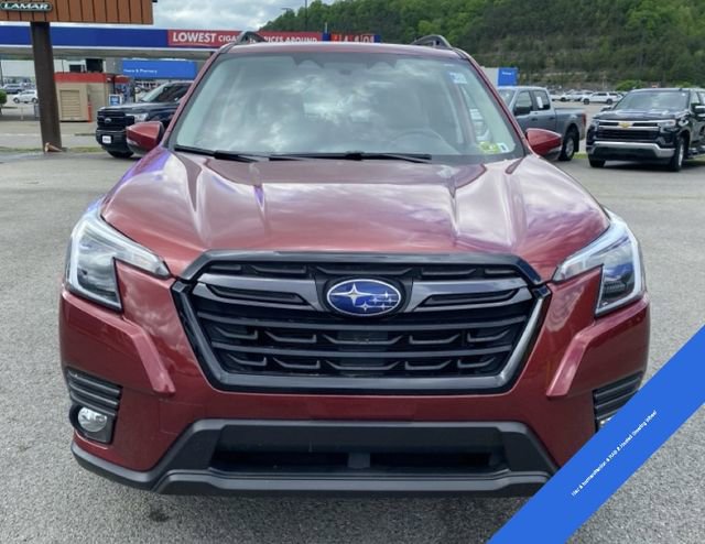 Used 2023 Subaru Forester Limited AWD/4WD image 2