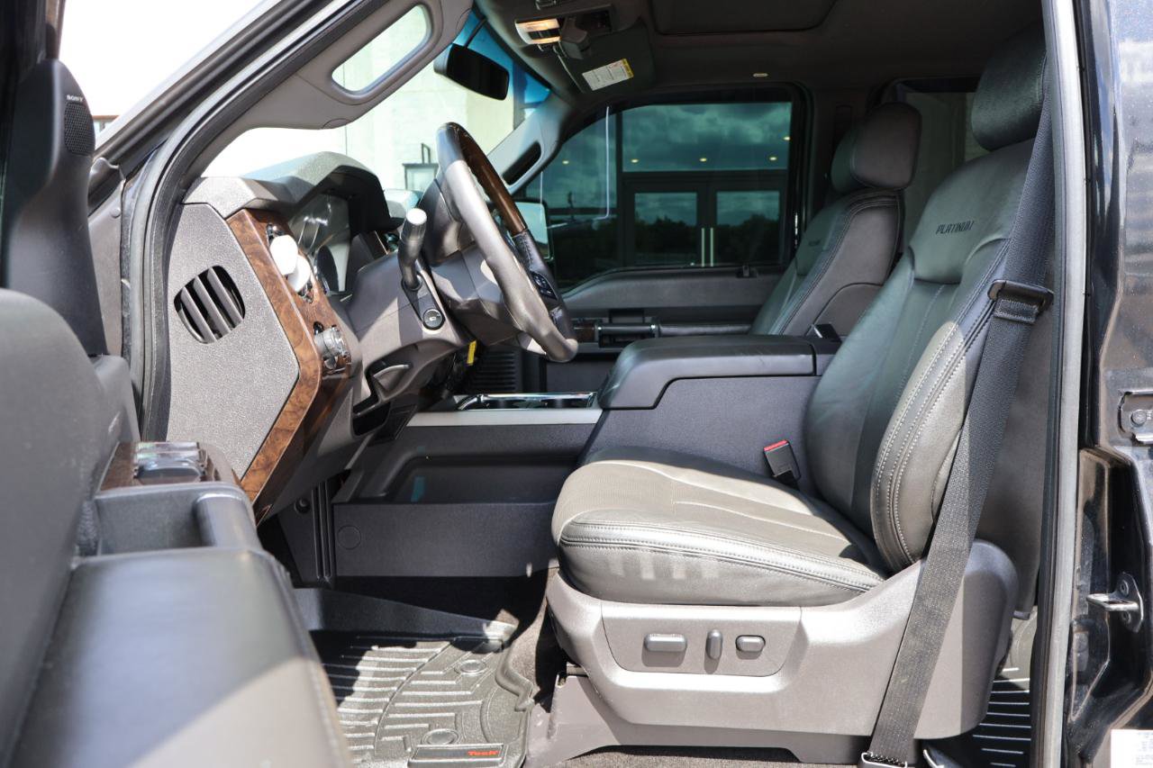 Used 2014 Ford F250 Platinum w/ FX4 Off-Road Package AWD/4WD image 9