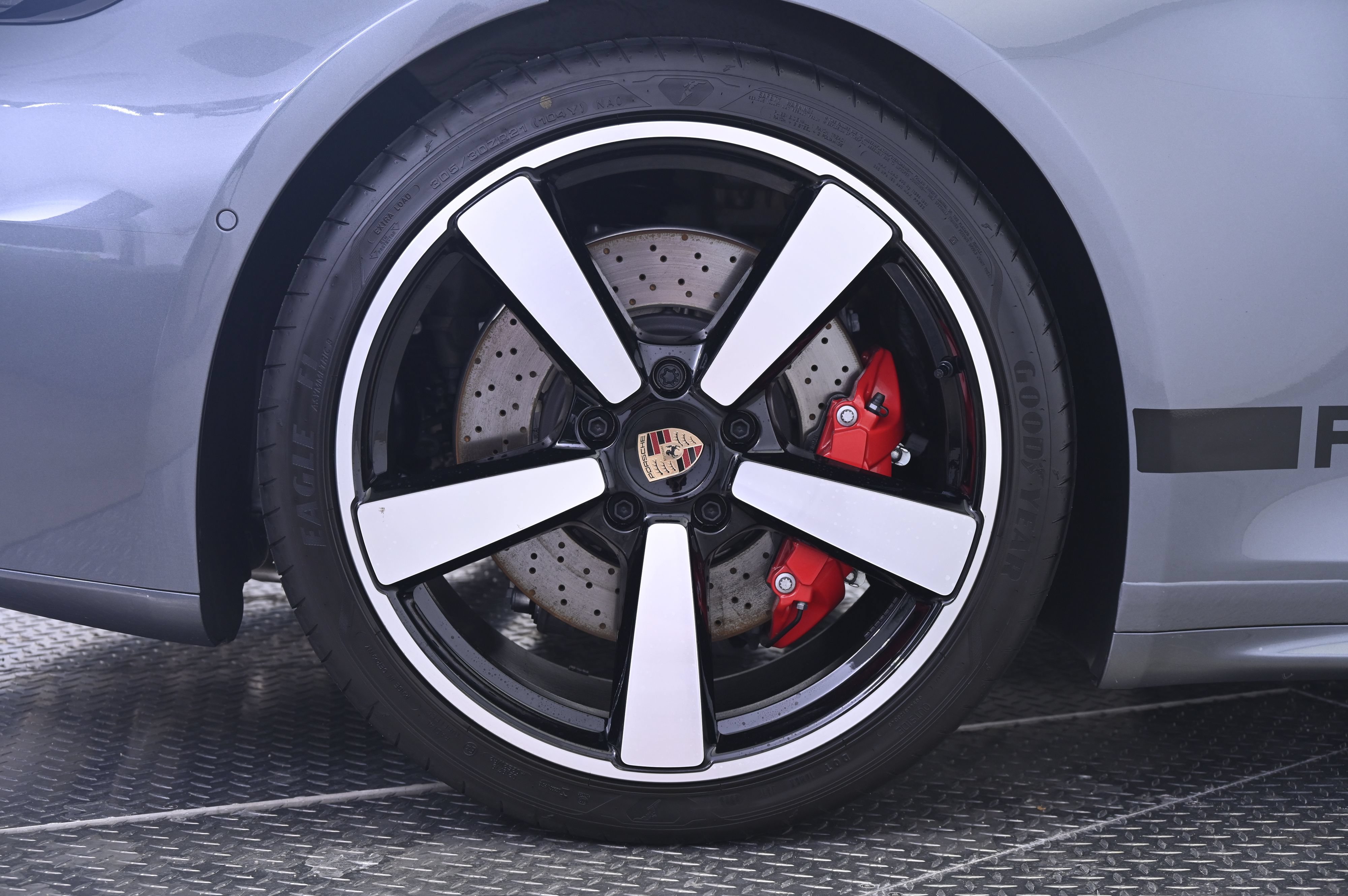 Certified 2026 Porsche 911 Targa 4S AWD/4WD image 17