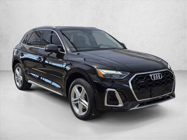 Certified 2023 Audi Q5 e Premium w/ Convenience Package image 3