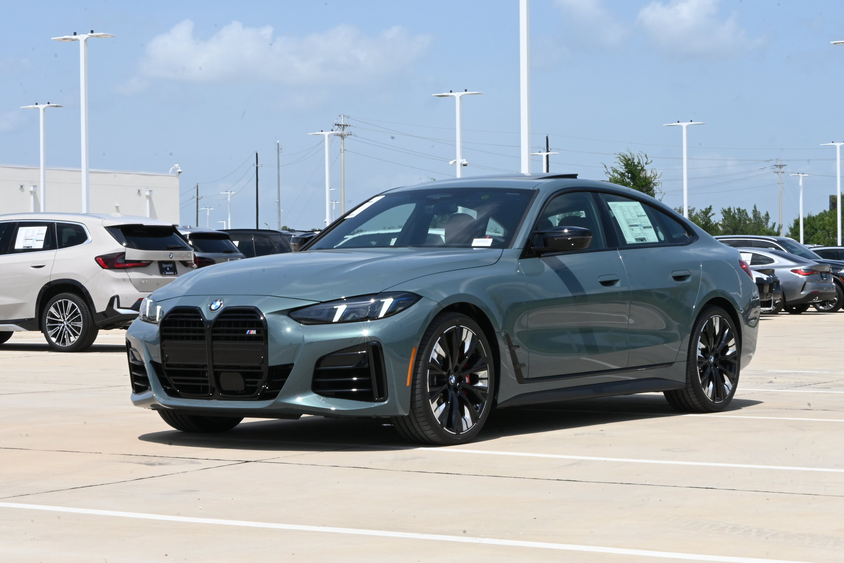 New 2026 BMW M440i w/ Premium Package RWD image 3