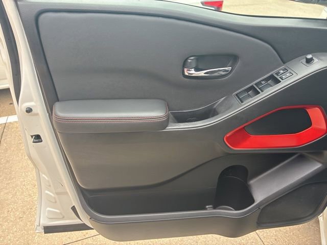 Used 2024 Nissan Frontier PRO-4X w/ Off-Road Protection Package image 19