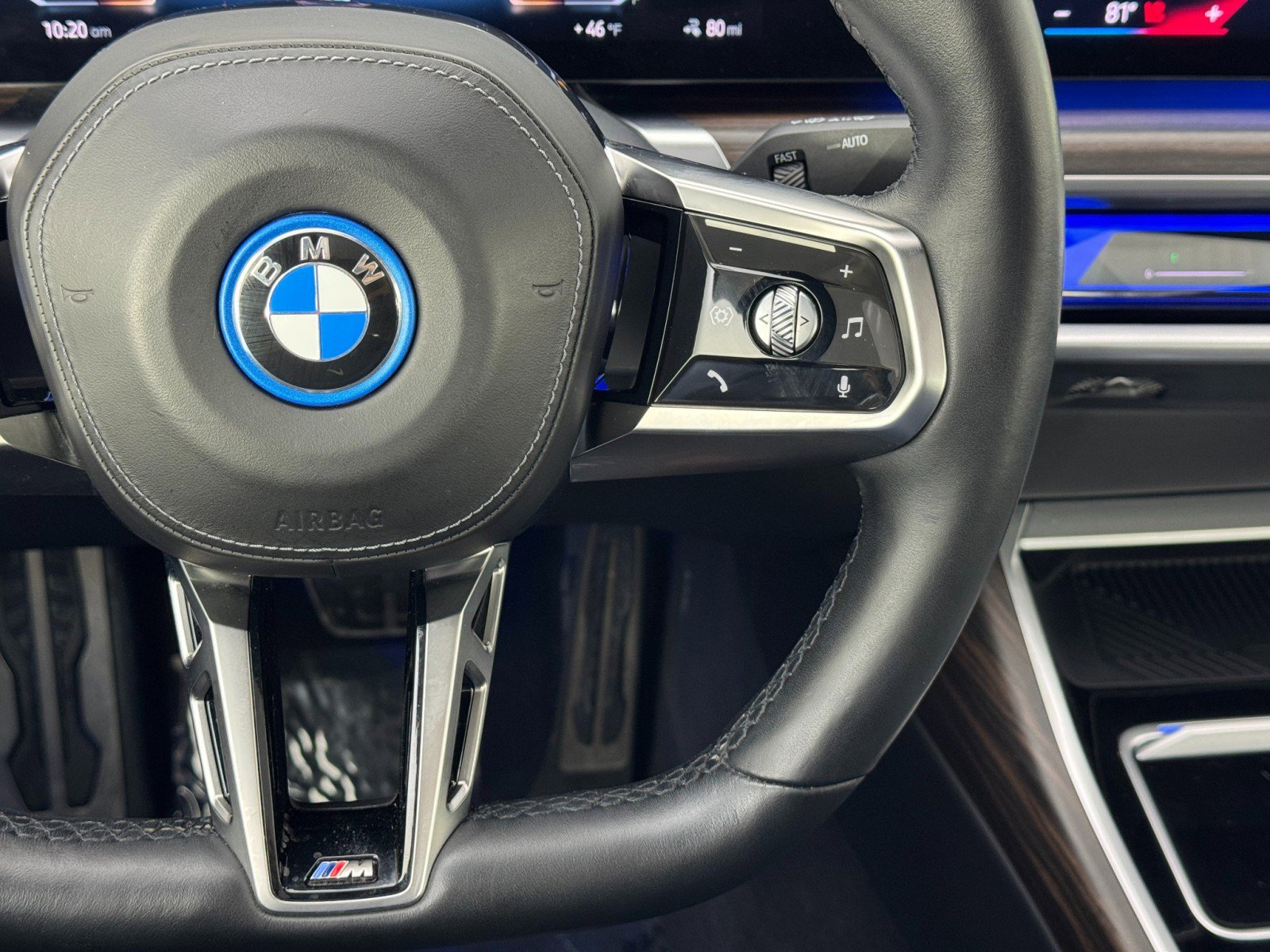 Used 2023 BMW i7 xDrive60 image 24