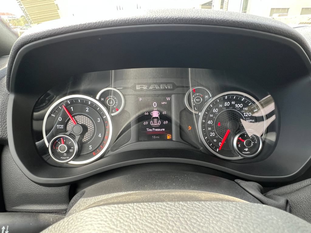 New 2026 RAM 2500 Tradesman AWD/4WD image 19