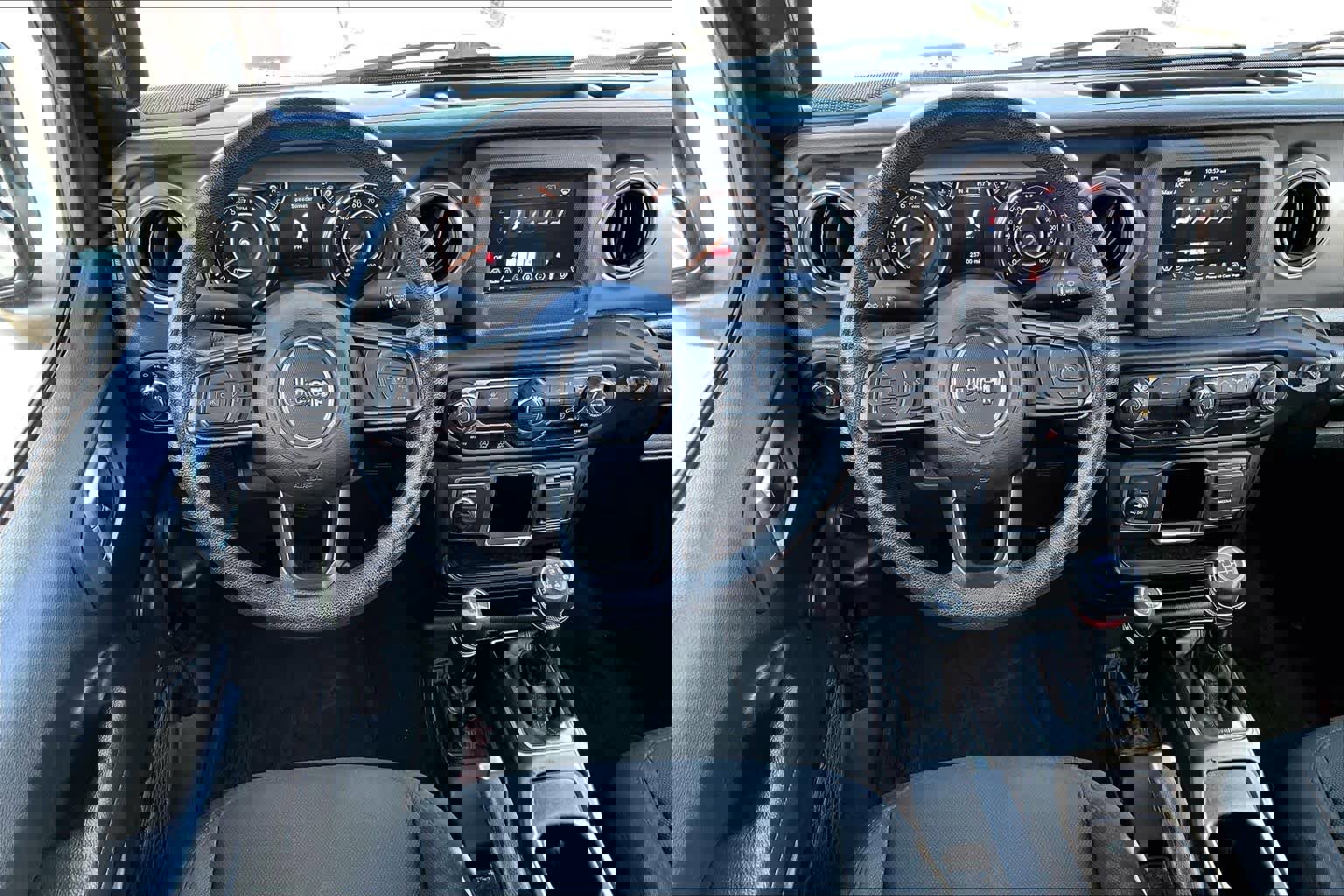 Used 2022 Jeep Wrangler Unlimited Sport image 5