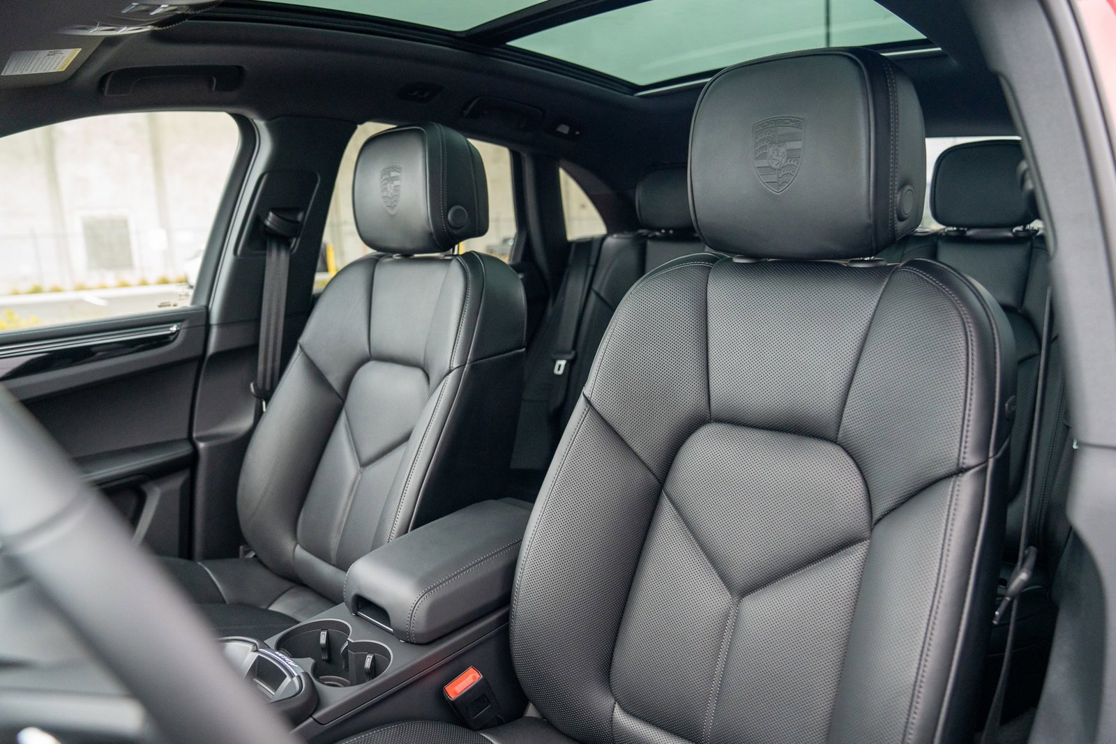New 2026 Porsche Macan S image 5