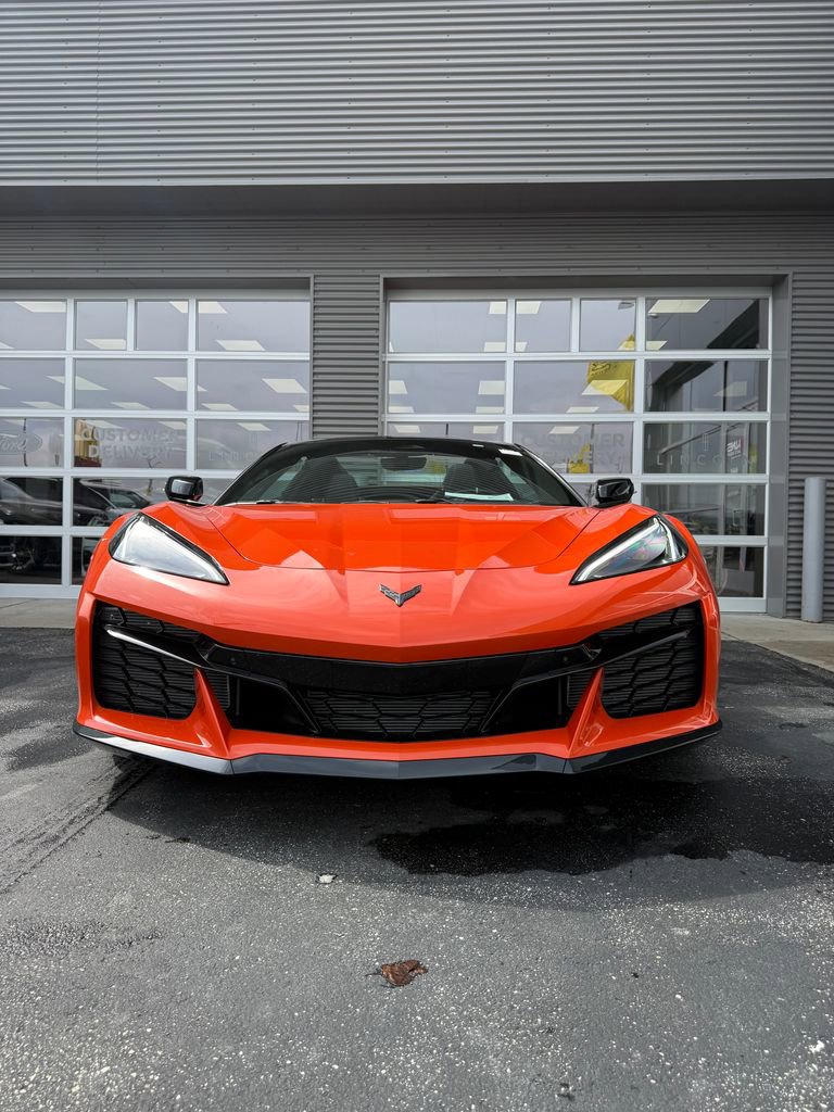 Used 2025 Chevrolet Corvette Z06 w/ Battery Protection Package RWD image 14
