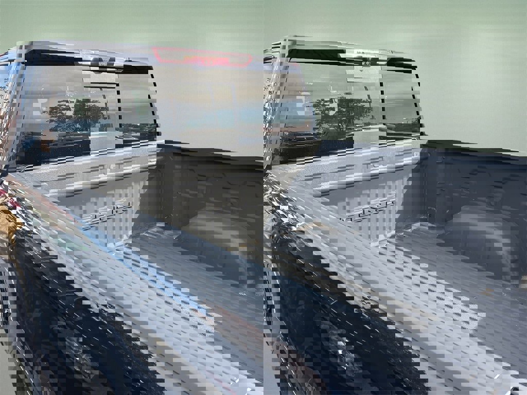 Used 2020 GMC Sierra 1500 Denali w/ Denali Ultimate Package image 11