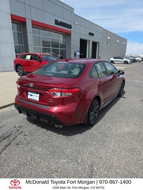 Used 2025 Toyota Corolla SE w/ Convenience Package image 5