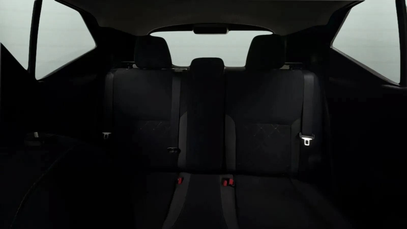 Used 2019 Nissan Kicks SV FWD image 18