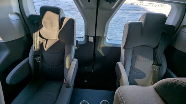 Used 2020 Ford Transit 350 XLT image 21