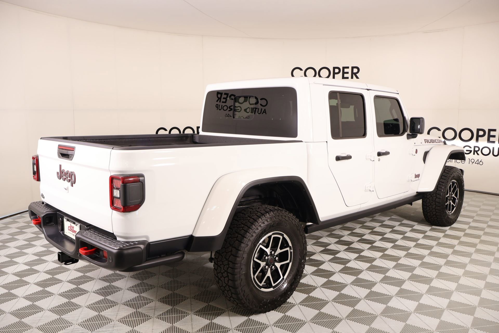 Used 2025 Jeep Gladiator Rubicon AWD/4WD image 21