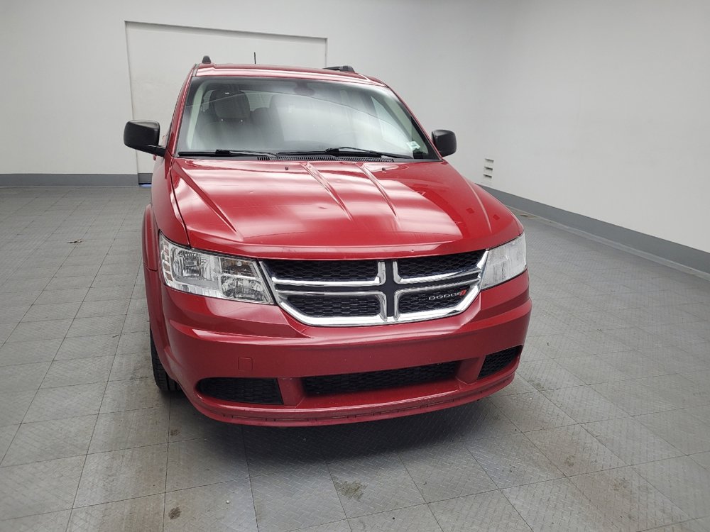 Used 2020 Dodge Journey SE w/ SE Popular Equipment Group image 14