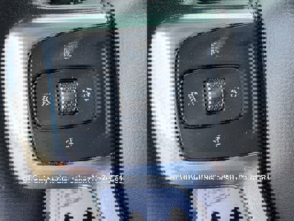 Used 2020 Chevrolet Blazer LT image 23