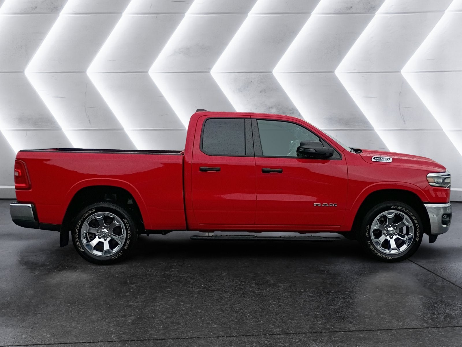 Used 2025 RAM 1500 Big Horn AWD/4WD image 7