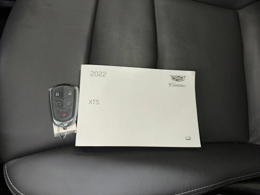 Certified 2022 Cadillac XT5 Premium Luxury w/ Technology Package image 25