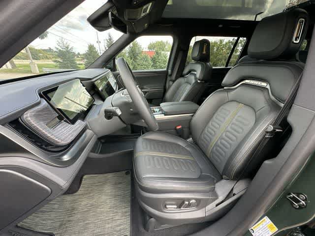 Used 2026 Rivian R1S Adventure Dual AWD/4WD image 16