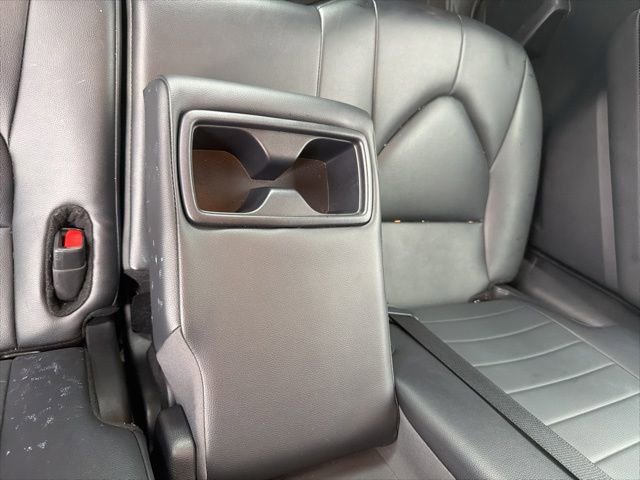 Used 2024 Toyota Highlander XLE AWD/4WD image 41