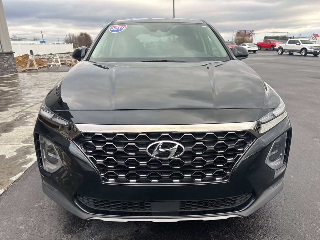 Used 2019 Hyundai Santa Fe SEL image 3