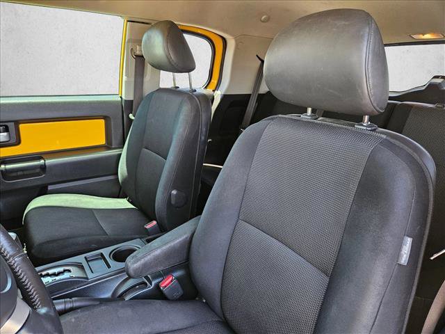 Used 2007 Toyota FJ Cruiser 4WD image 12
