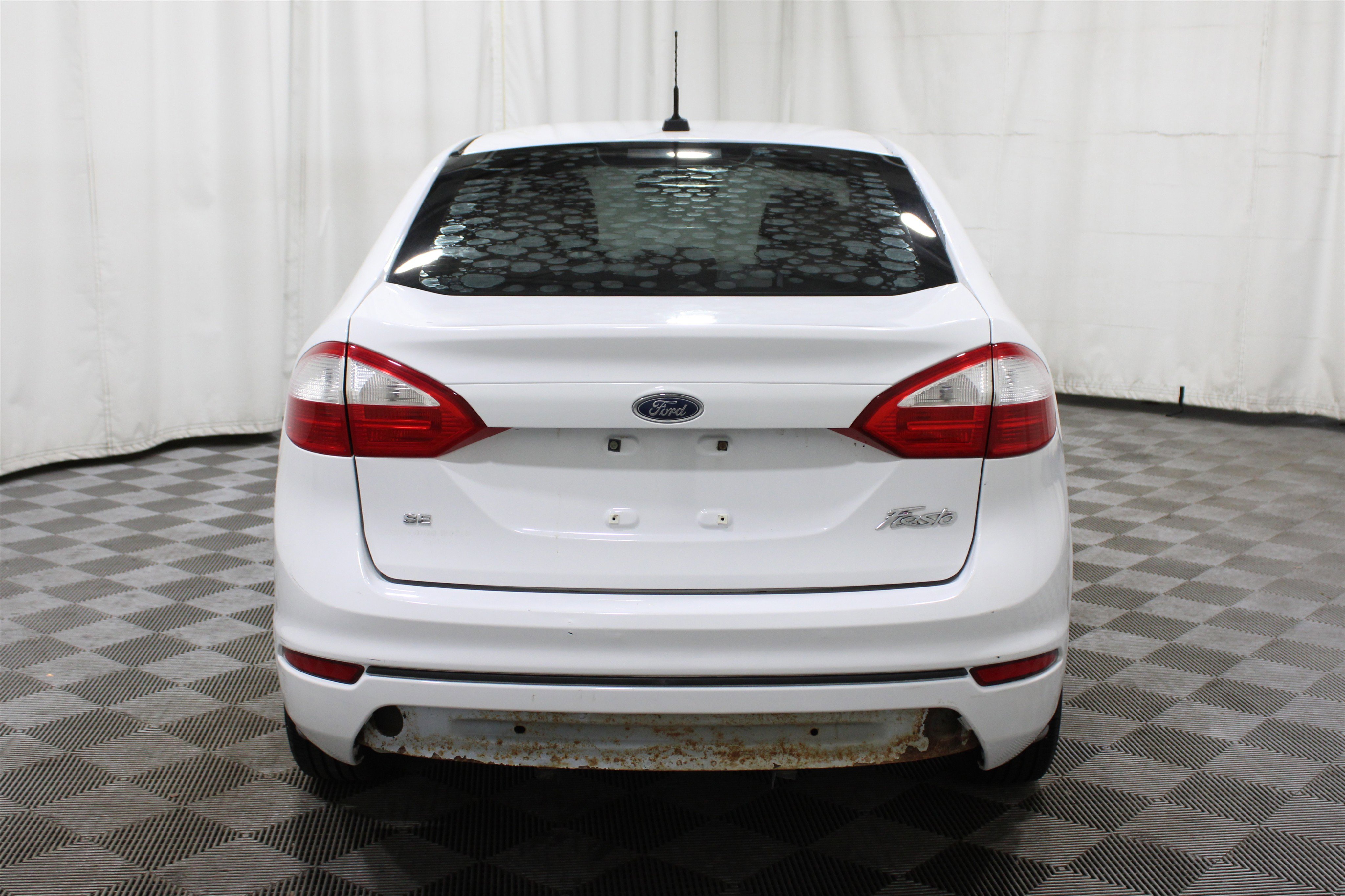 Used 2014 Ford Fiesta SE w/ Comfort Package image 30