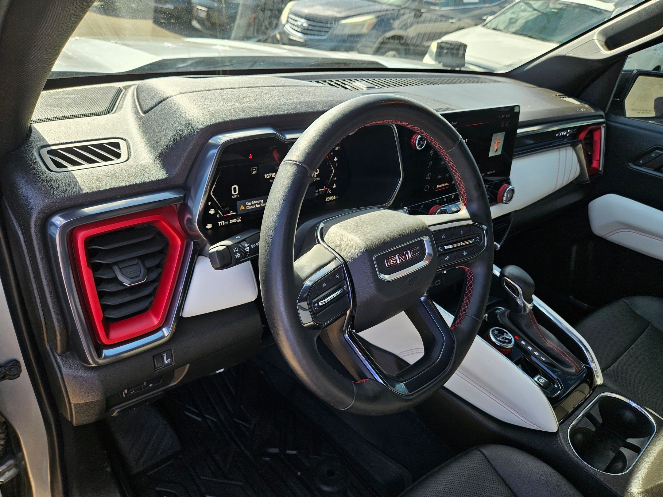 Used 2024 GMC Canyon AT4X AWD/4WD image 14