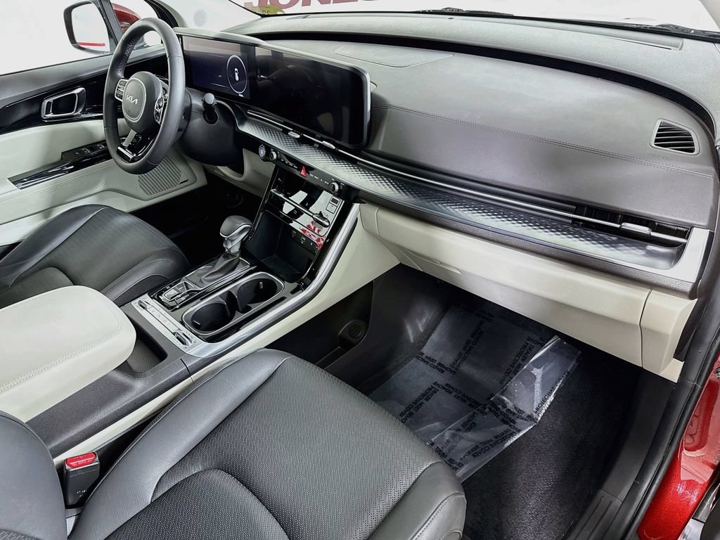 Used 2024 Kia Carnival SX Prestige FWD image 36