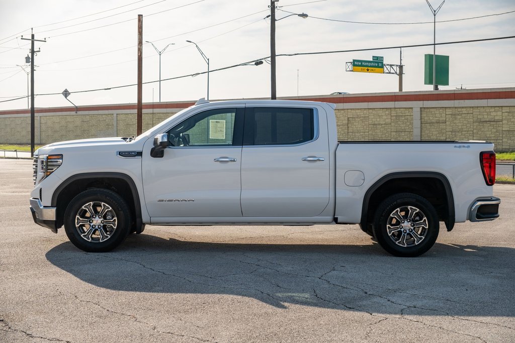 Used 2024 GMC Sierra 1500 SLT image 4