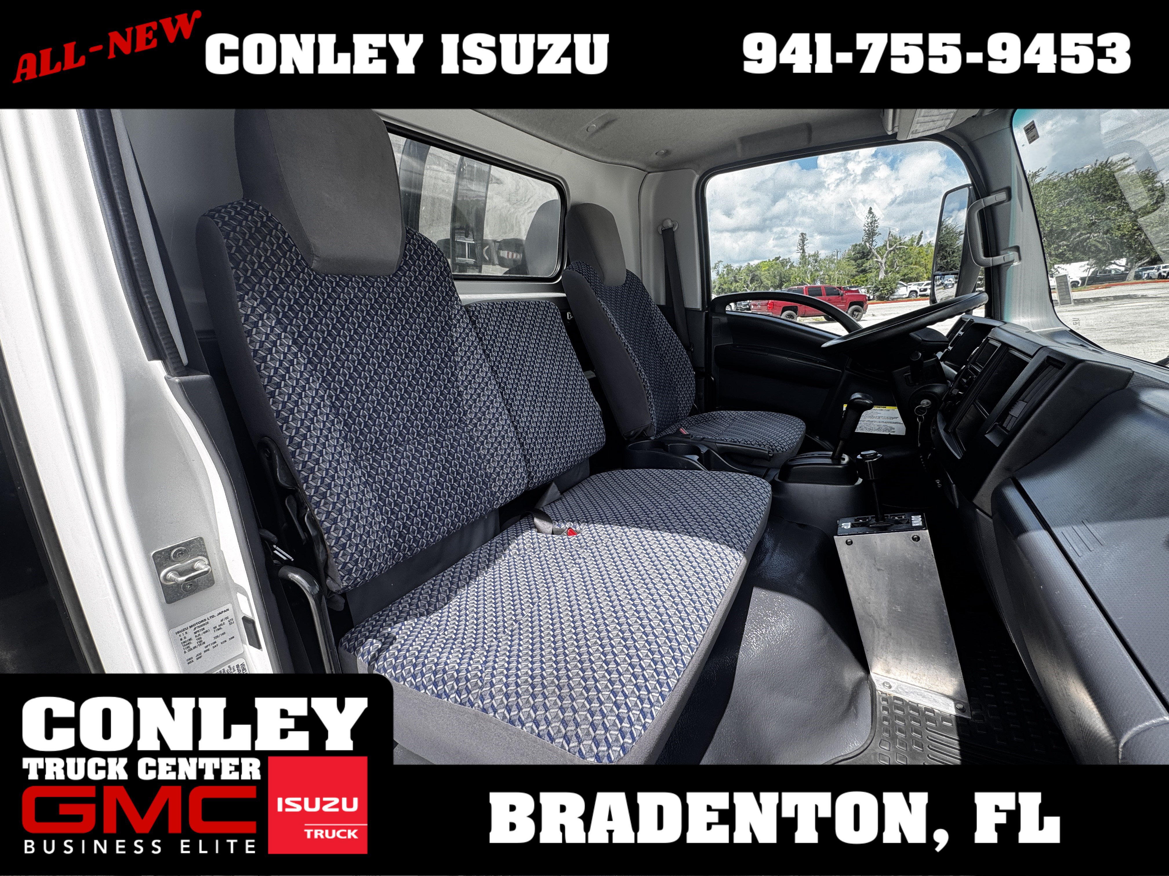 Used 2023 Isuzu NPR RWD image 20