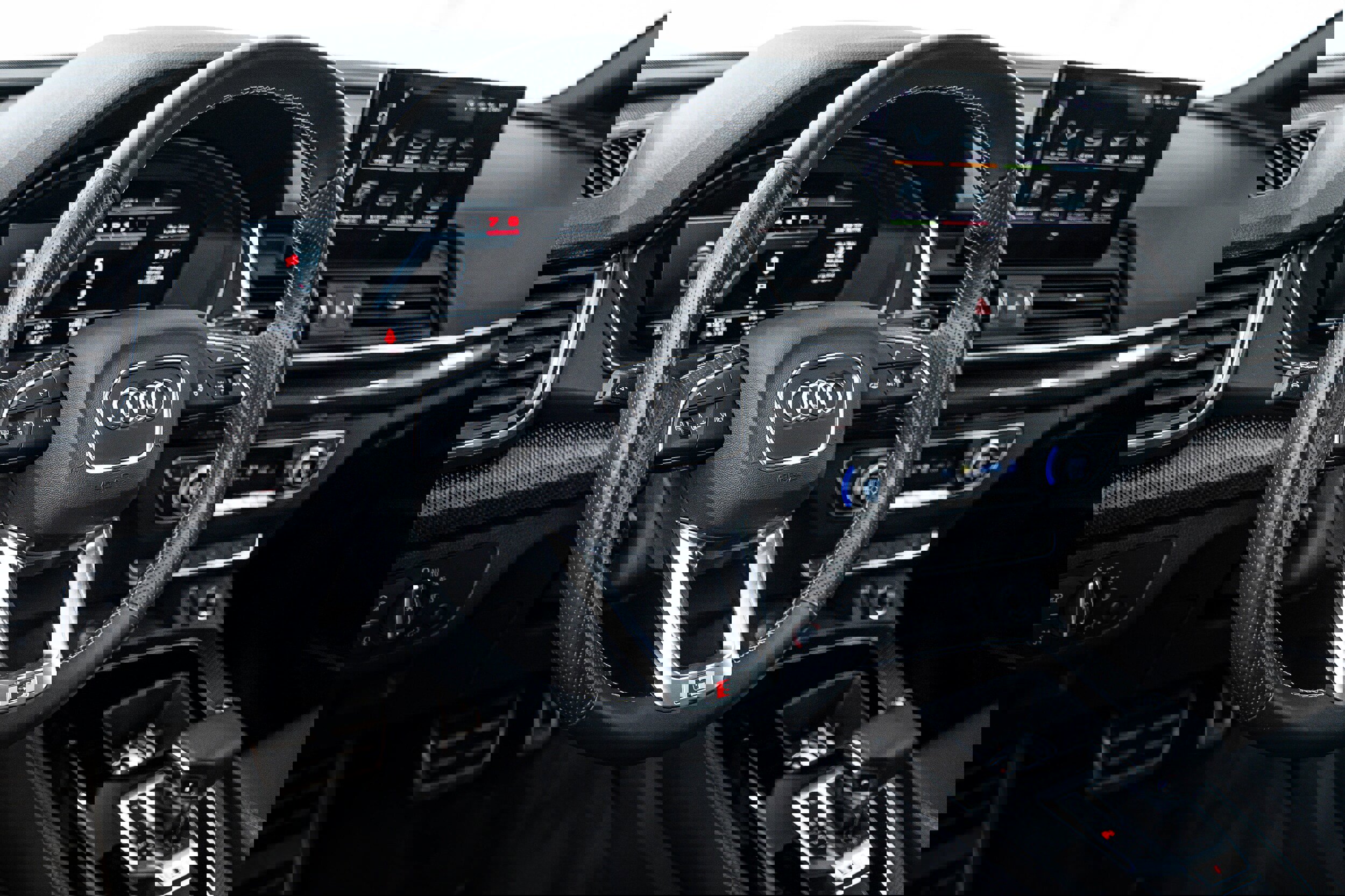 Certified 2024 Audi SQ5 Premium Plus w/ Premium Plus Package image 9