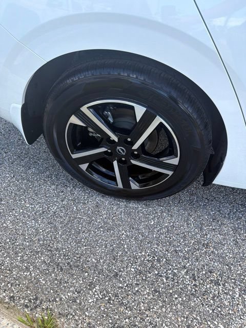 Certified 2025 Nissan Sentra SV FWD image 12