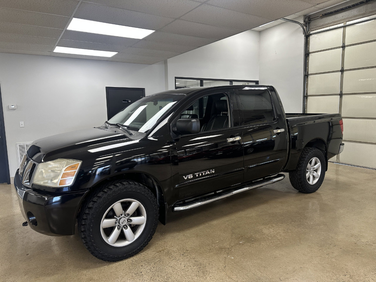 Used 2007 Nissan Titan SE image 3