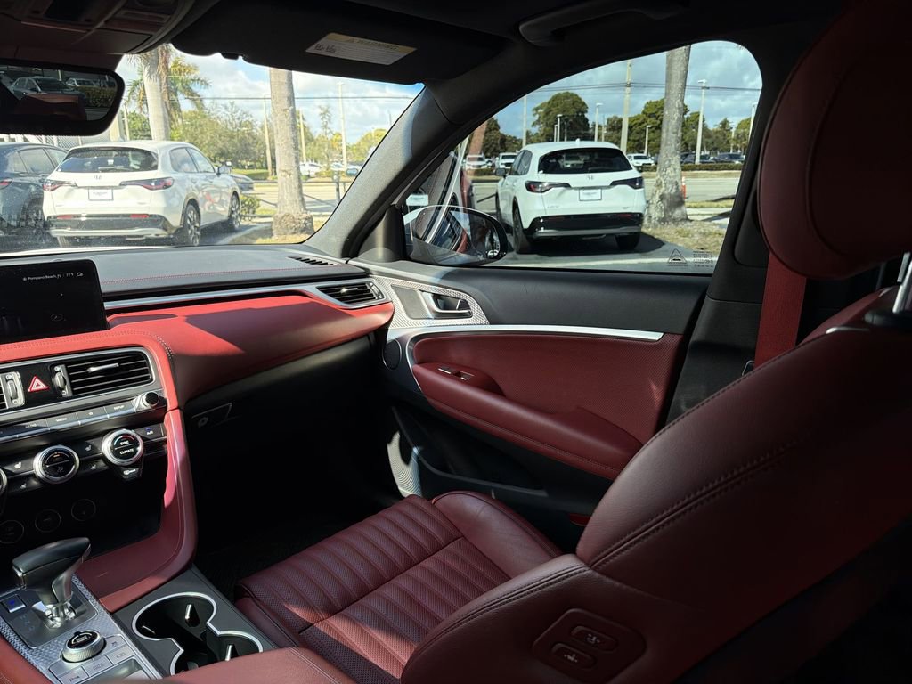 Used 2023 Genesis G70 2.0T w/ Sport Prestige Package image 11