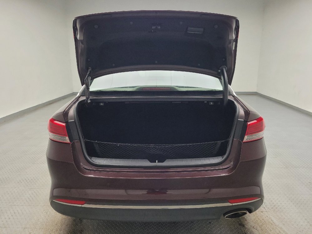 Used 2018 Kia Optima LX FWD image 29
